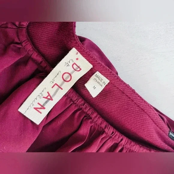 Anthropologie DOLAN Ruffled V-Neck Top in Wine Size Medium NWOT $78 - Picture 6 of 11